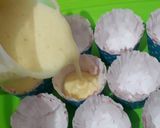 Foto langkah ke 8 dari resep Cup Cake Polos, Lembut banget.