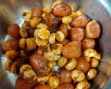 A picture of step 2 of Ras Butter Pav - Jamnagar/Gujarat Special Regional Classic Fast Food - Round Shaped Rusk Gravy Chaat.