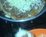 A picture of step 4 of Double cheese pizza.