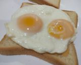 Foto langkah ke 3 dari resep Sandwich Telur Abon Klasik.