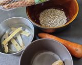 A picture of step 1 of Burdock Roots Vegetarian Soup.