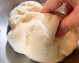 Foto langkah ke 2 dari resep Bakpao Mini Lembut Ulen Tangan Cepat / Tanpa Mixer.