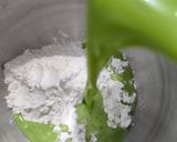 Foto langkah ke 2 dari resep Lapis Sagu Pandan Suji.