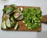 Foto langkah ke 2 dari resep Mie tek tek megicom ala lucy's.