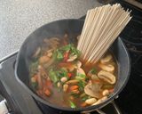 A picture of step 3 of If-it noodle pot (vegan).