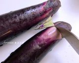 Foto del passaggio 1 della ricetta Melanzane arrostite alla giapponese "yakinasu"
