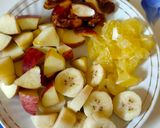 ফ্রুটি নাটি পারফেট (Fruity Nutty Parfait recipe in Bengali) রেসিপির ধাপ 1 ছবি