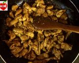 A picture of step 2 of Chicken Shawarma Sandwiches.