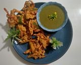 A picture of step 7 of Vegetable pakora.