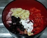 A picture of step 2 of Dim Sum - Chinese Steamed Ribs with Garlic Black Beans 豆豉蒜蓉蒸排骨.