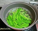 Hình bước làm 5 của món Ngồng tỏi xào tôm khô 마늘쫑 새우볶음