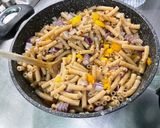 Une image de l'étape 14 de Gratin de macaronis au jambon cru, poivron jaune et emmental.