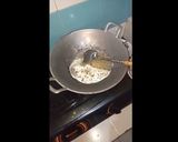 Foto langkah ke 5 dari resep Bakmi Goreng Sosis Spesial.