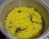 Foto langkah ke 3 dari resep Ketan Kuning Unti.