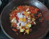 Foto langkah ke 2 dari resep Sambal Gami Ikan Patin.
