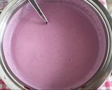 A picture of step 7 of Cake with Blueberry Panna Cotta and Mixed Berries.