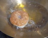 Foto langkah ke 5 dari resep Donat Kopi.