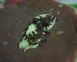 Foto langkah ke 4 dari resep Dadar Gulung pisang coklat.