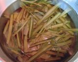 Foto del paso 2 de la receta: Kokotxas de Bacalao al Pil Pil con Borraja Salteada