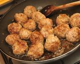 Svéd húsgombóc recept fázis 6 fotója