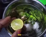 A picture of step 2 of Green Grapes Juice.