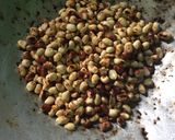 Foto langkah ke 9 dari resep Kacang Pedas Manis.