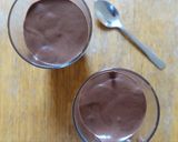 A picture of step 6 of Healthy chocolate mousse.