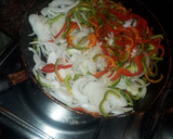 Foto del paso 4 de la receta: Arrollado de pollo, hervido con arroz primavera