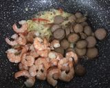 Foto langkah ke 3 dari resep Udang Sosis Saus Tiram.