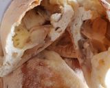 Foto del passaggio 7 della ricetta Calzoni ripieni 🤤😋🙂