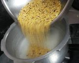 A picture of step 1 of Sweet Pongal.
