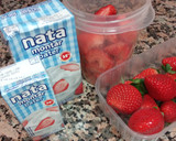 Foto del paso 2 de la receta: Tarta helada de fresas con nata y bizcocho de chocolate 💞
