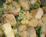 A picture of step 1 of Mushroom paneer tikka.
