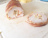 Foto del paso 8 de la receta: Medallones de pavo envueltas en tocino relleno de crema de queso