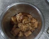 A picture of step 2 of Chicken adovo.