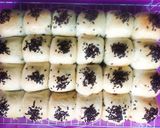 Foto langkah ke 7 dari resep Roti Kasur Isi Coklat Super Lembut.