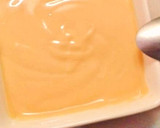 Foto del paso 3 de la receta: Ensalada de marisco y frutas en salsa cóctel