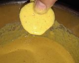 A picture of step 3 of Baingan bhaja.