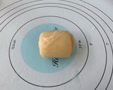 A picture of step 3 of Khanom Pia (Chinese Pastry).