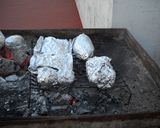 Foto del paso 8 de la receta: Morrón relleno 3 quesos (a las brasas)