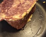 A picture of step 4 of Fruity French Toast.