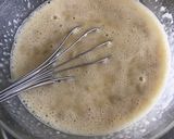 Une image de l'étape 4 de Flan bananes et mûres.