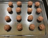 Foto langkah ke 5 dari resep Homemade Ferrero Rocher.