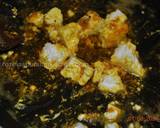Persian Scrambled eggs with Feta Cheese and Dillپنیر برشته گیلانی recipe step 4 photo