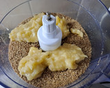Foto del paso 1 de la receta: Bomboncitos de coco y banana