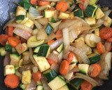 Foto del paso 2 de la receta: Verduras cremosas al curry