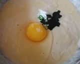 Foto langkah ke 3 dari resep Martabak Manis Pandan (Pake Teflon aja gaesss).