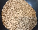 तिळाची चिक्की (tidachi chikki recipe in marathi) रेसिपी स्टेप 1 फोटो 