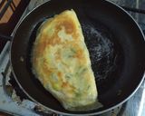 Foto langkah ke 4 dari resep Martabak Telur Simpel.