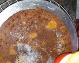 A picture of step 10 of Eggless Mango cake.